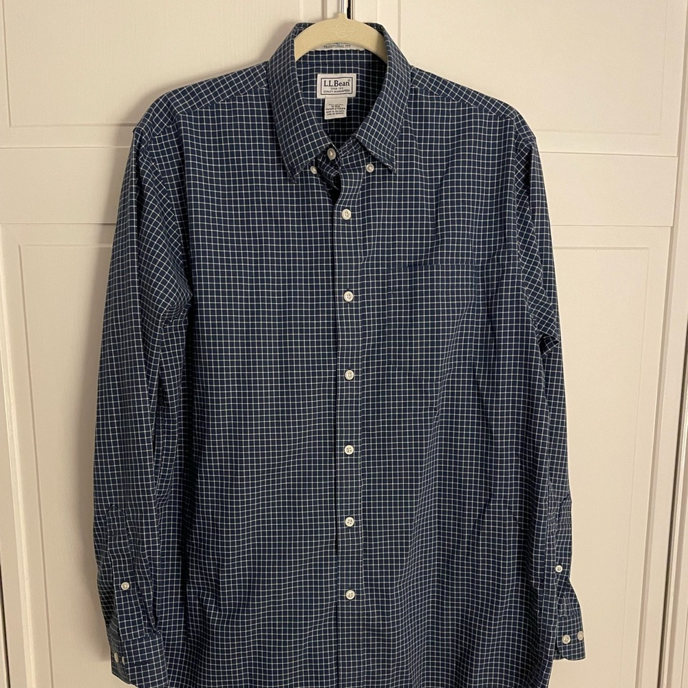 2 Wrinkle free Traditional fit button down shirts from LL Bean
